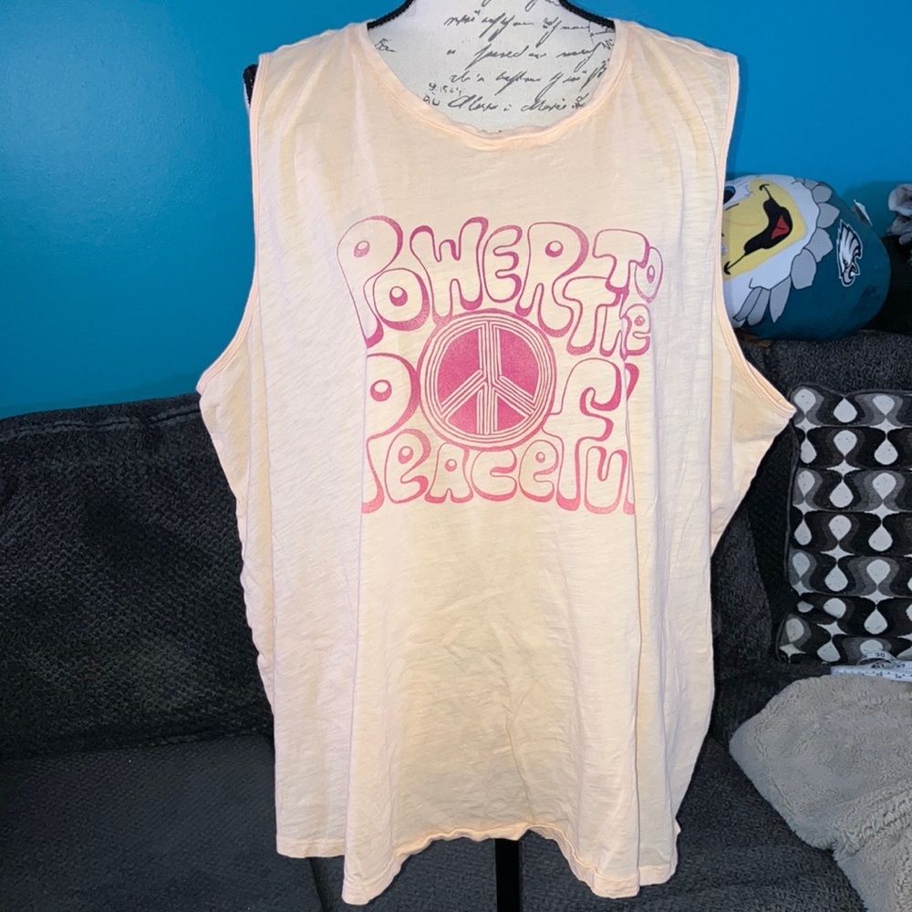🎉4 for $20 Old Navy Graphic Tank, 4X - Picture 2 of 5